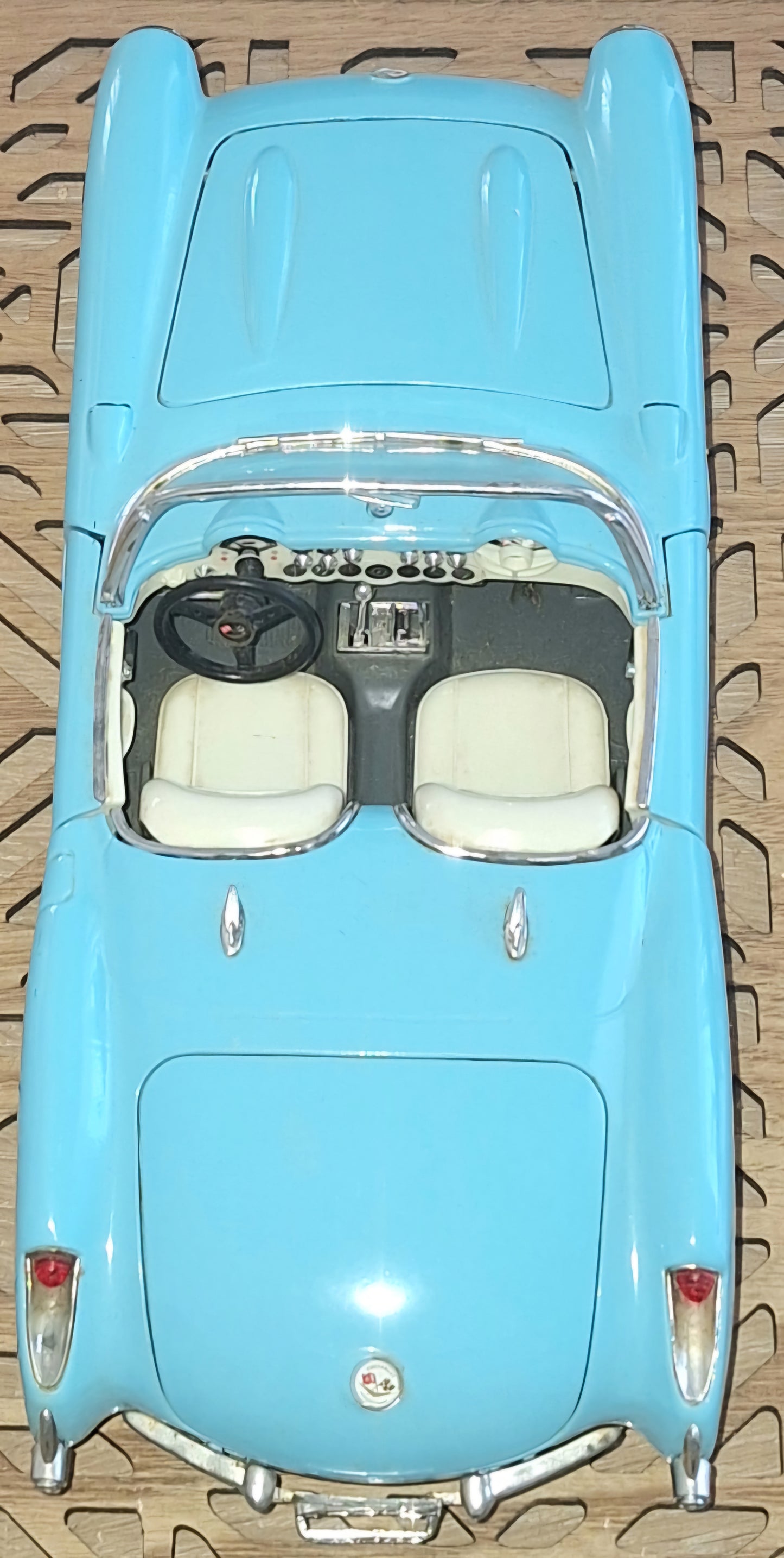 voiture miniature chevrolet 1/18