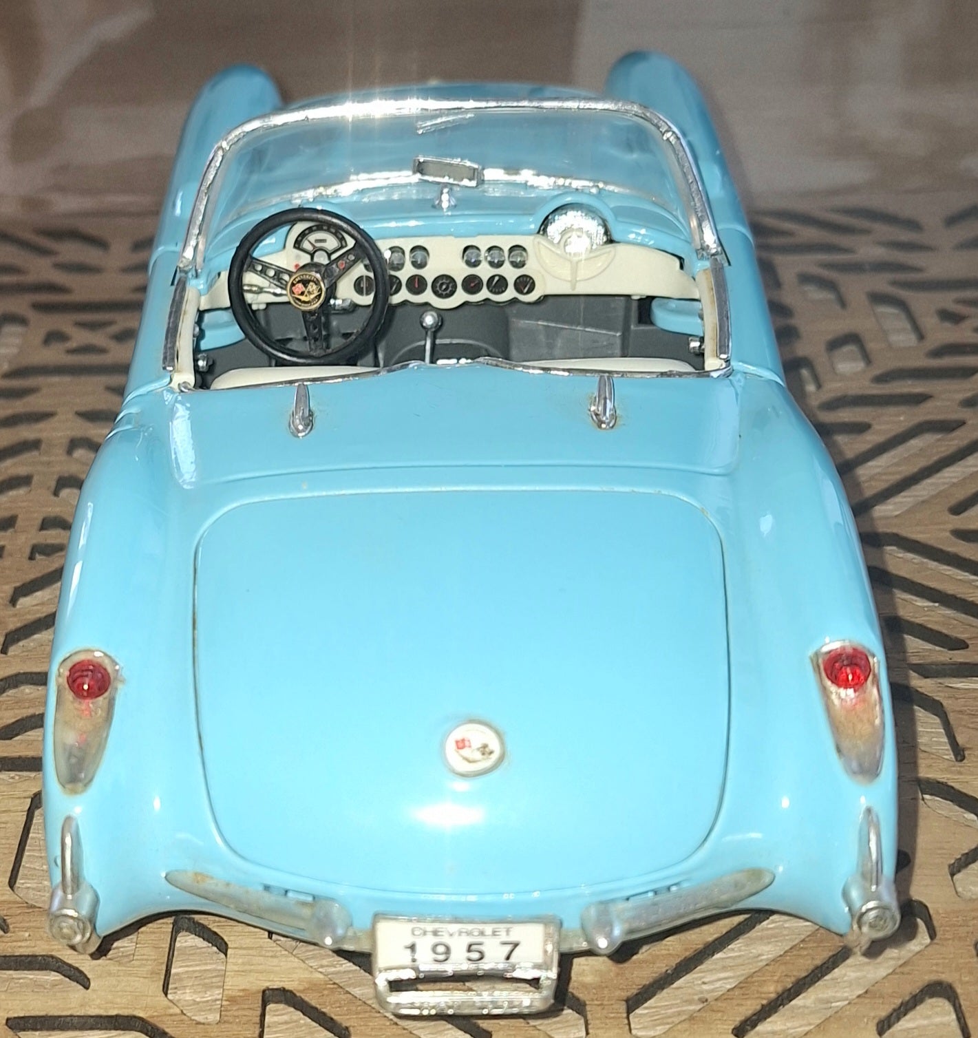 voiture miniature chevrolet 1/18