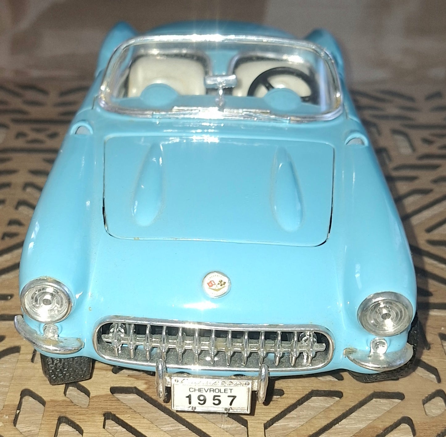 voiture miniature chevrolet 1/18