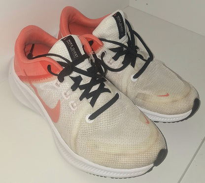 basket de sport nike pour femme taille 38