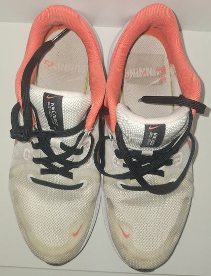 basket de sport nike pour femme taille 38