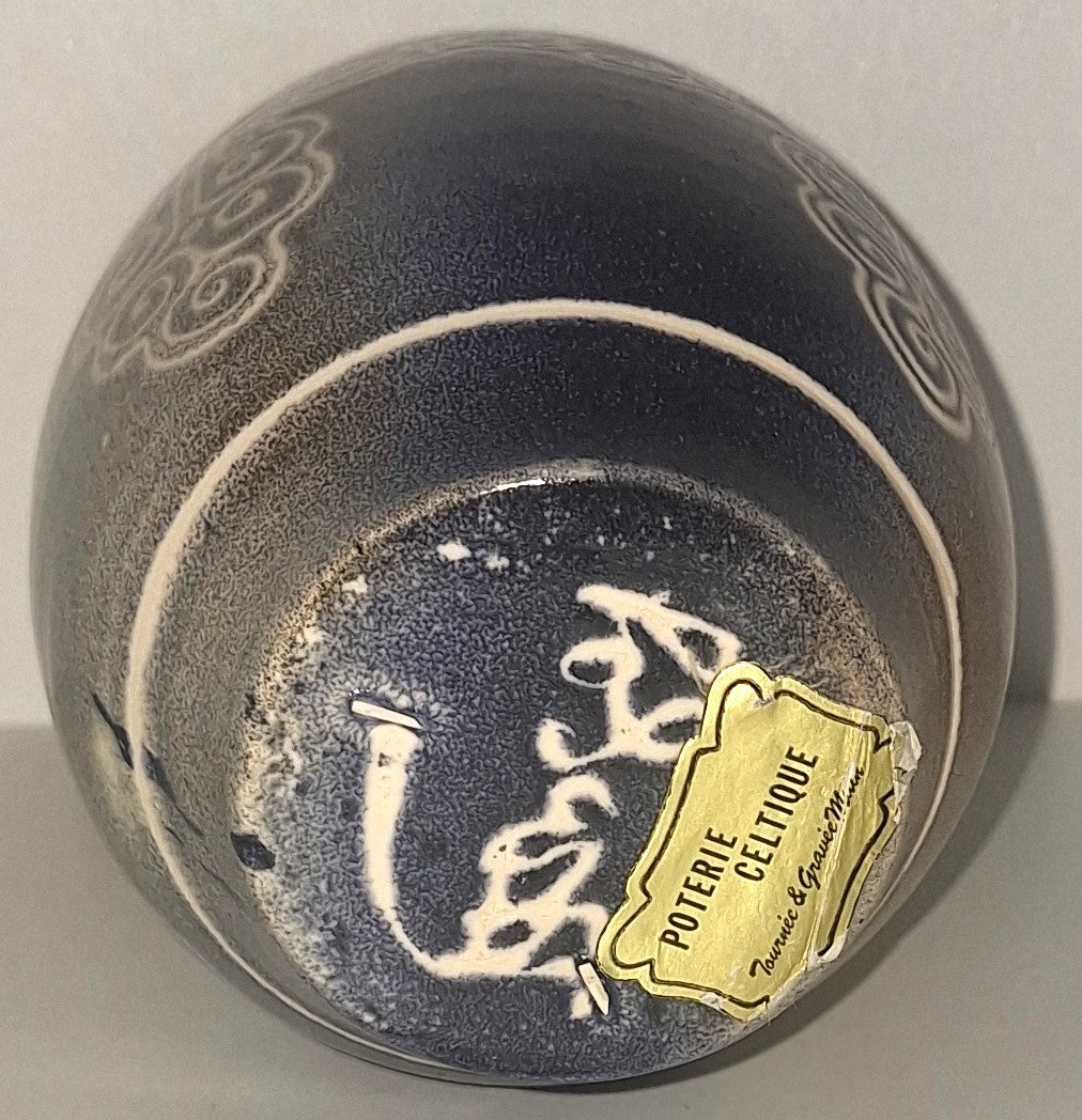 Vase,poterie celtique de marque Roscoff