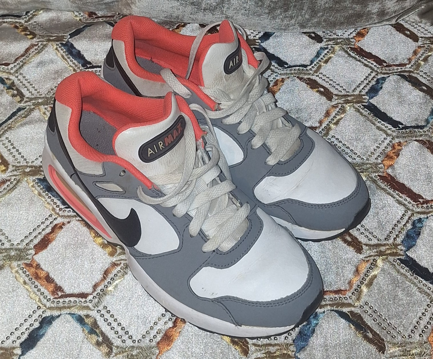 chassure de sport femme nike