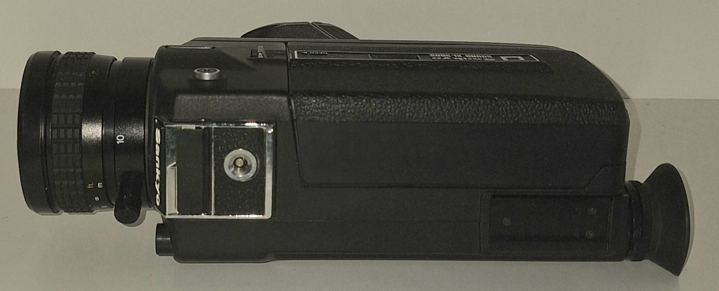 Caméra sankyo vintage avec accessoires